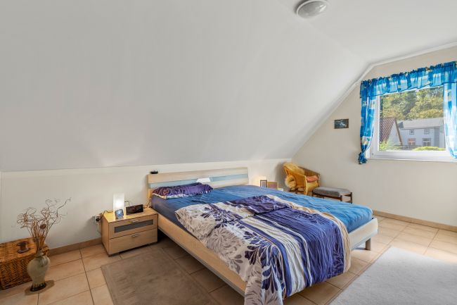 Schlafzimmer 1