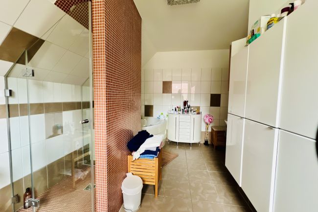 Badezimmer 1 OG