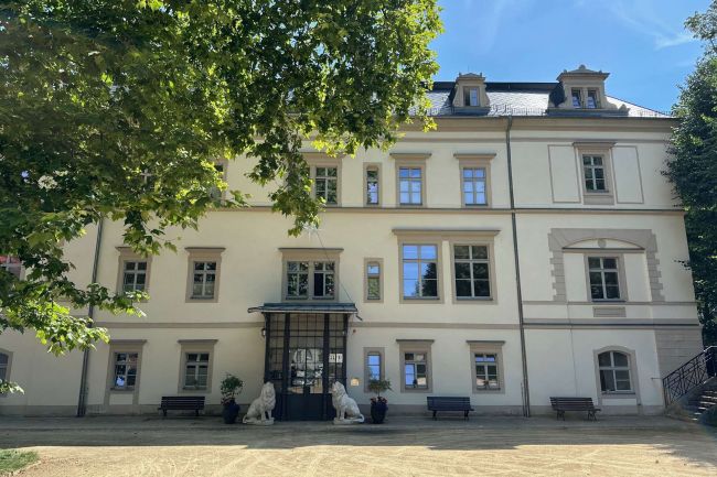 Haus 1 Front