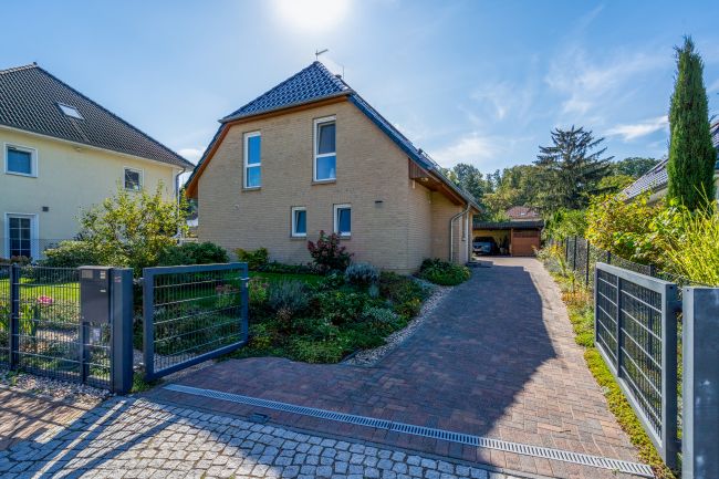 Auffahrt zum Haus