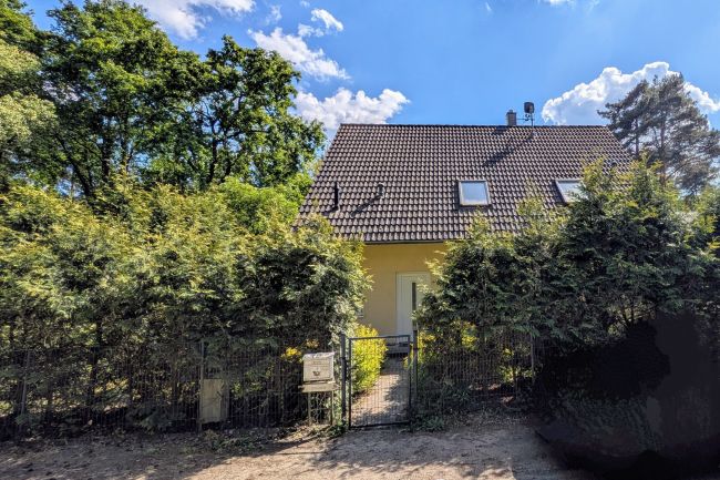 Straßenansicht