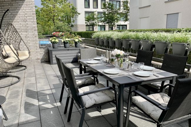 Frühstuck auf der Terrasse