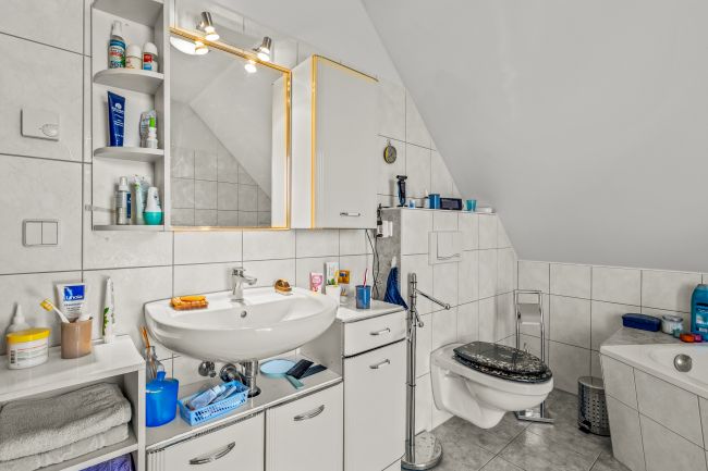 Badezimmer DG