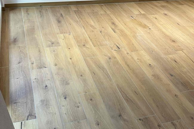 Fliesen in Holzoptik