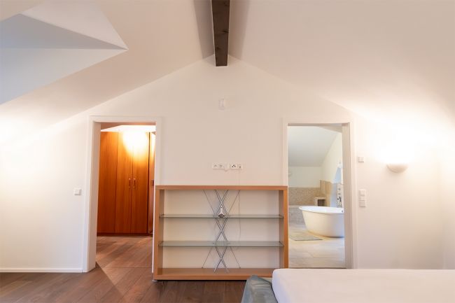 9239253_Üben-Zimmer-WC